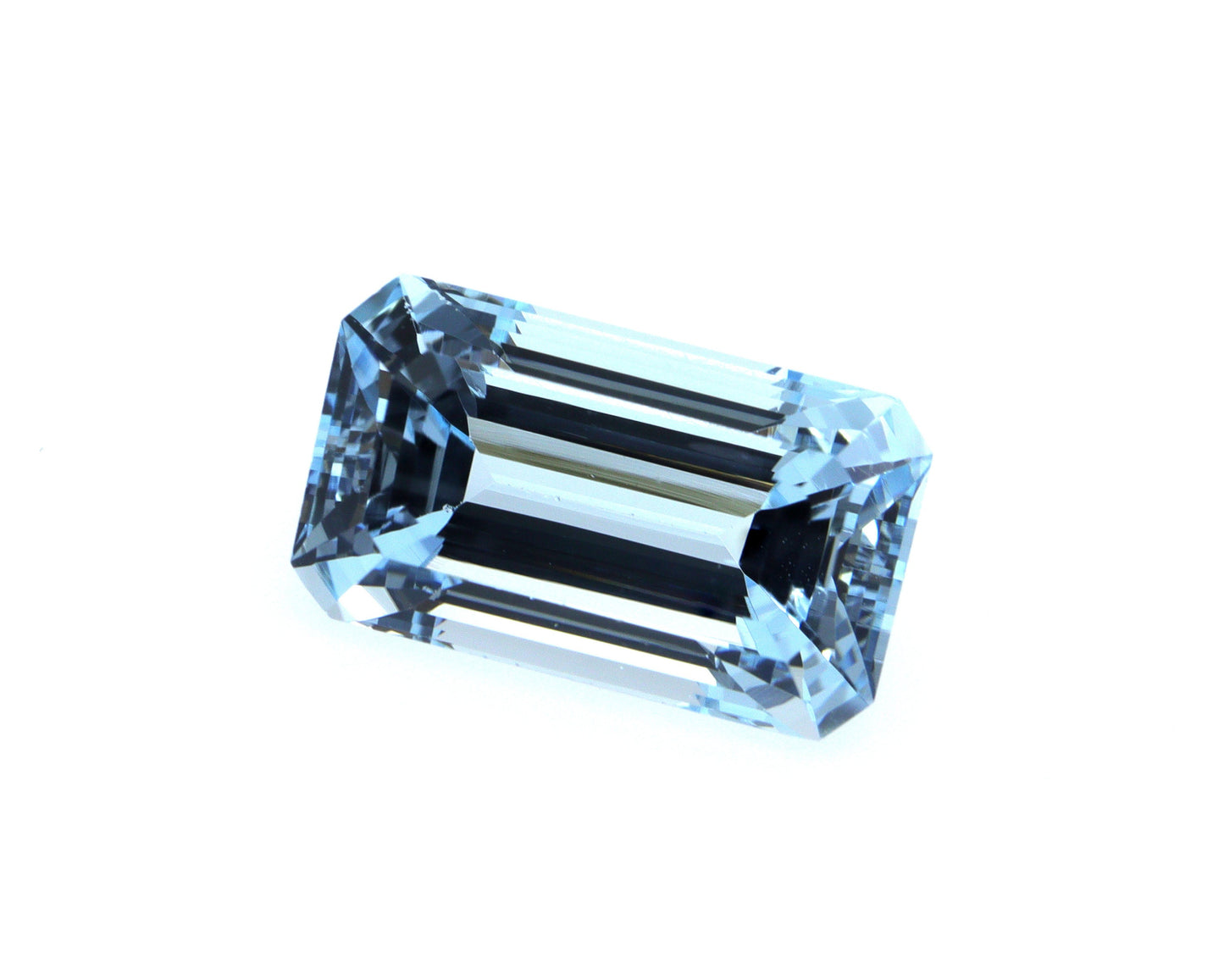 4.6 Ct AAA+ Natural Aquamarine Long Emerald Cut – Top Medium Blue – Eye Clean – Unheated Loose Aquamarine