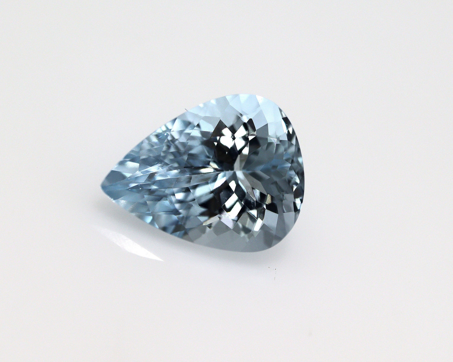 4.1 Ct Natural Aquamarine Pear – 12.9x10 mm Medium Blue Gemstone, Eye Clean AAA Aquamarine for Ring or Tear Drop Pendant