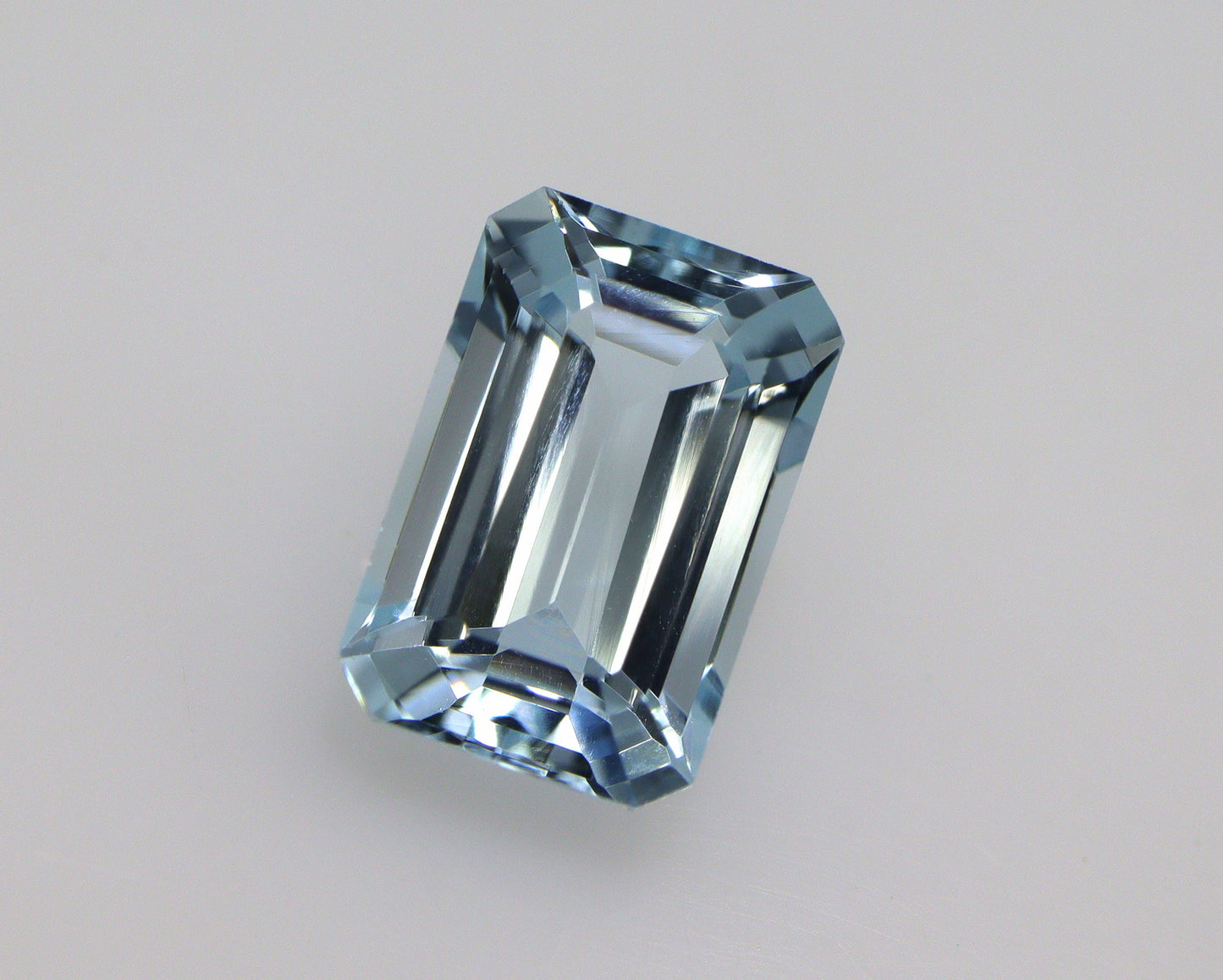 Natural Light Blue Aquamarine 1.4 Ct Emerald Cut | 8.1 × 5.5 mm Faceted Loose Gemstone | March Birthstone