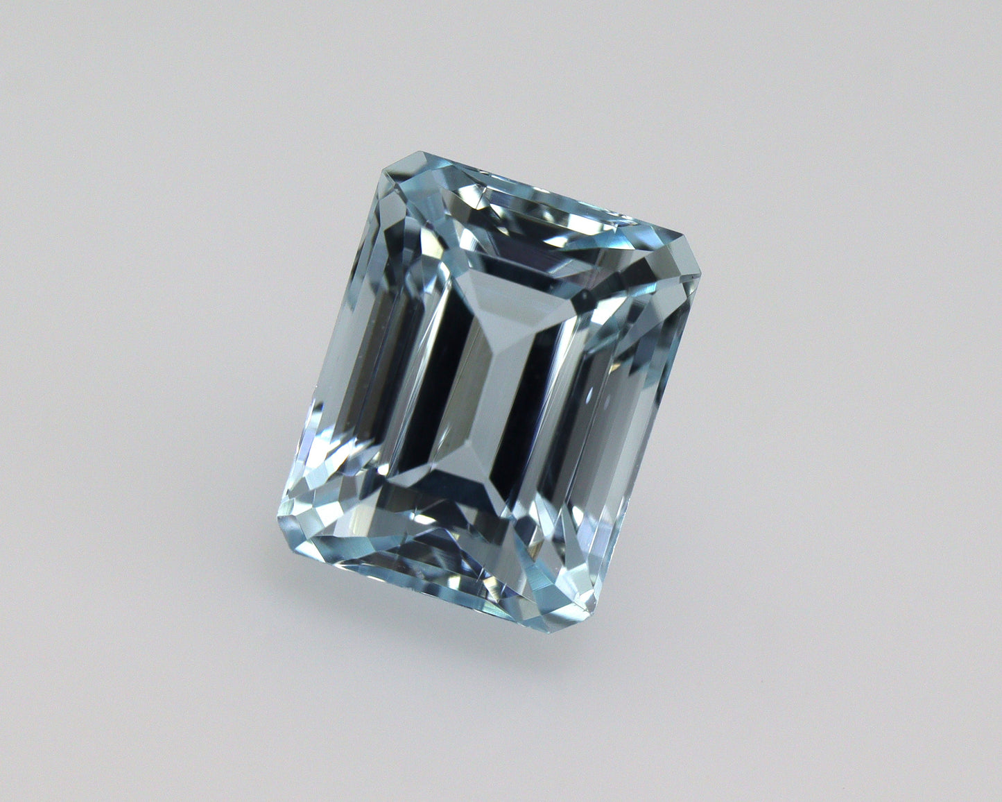 2.29 Ct AAA Natural Aquamarine Emerald Cut (8.1x6.5 mm) – Light Blue Loose Gemstone | March Birthstone