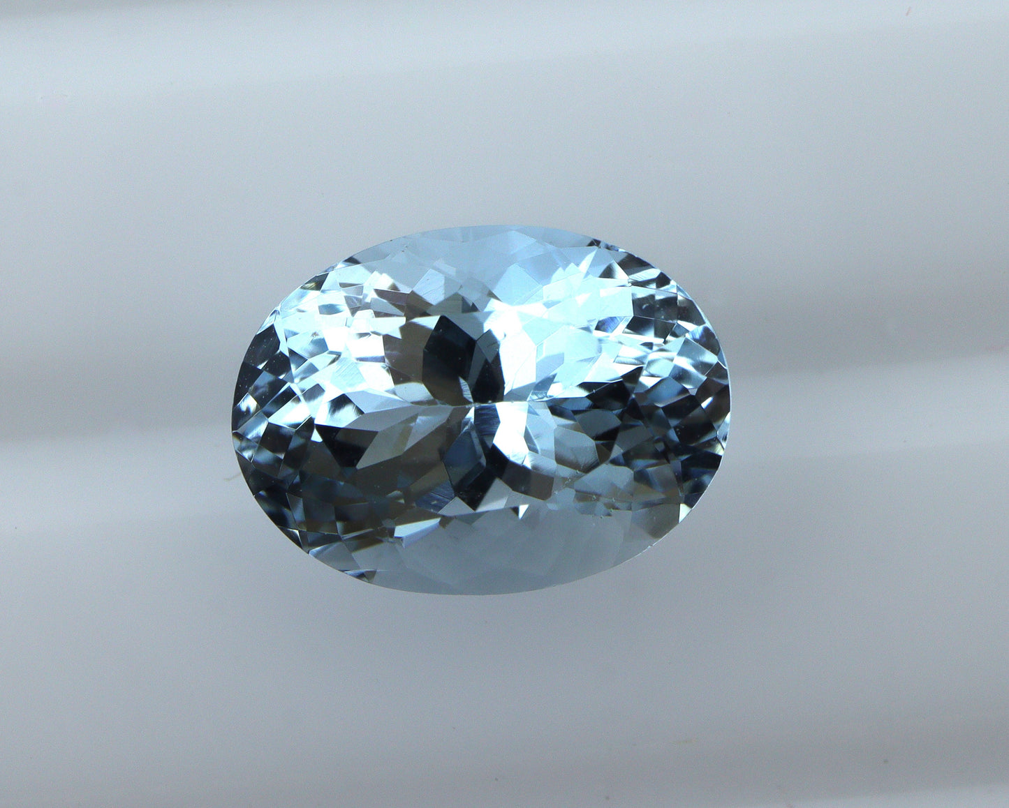 4.4 Ct AAA Natural AQUAMARINE Oval Cut, HIgh Grade Medium Dark Blue Aquamarine For Oval Ring, Oval Cut Pendant, For Gold & Diamond Ring