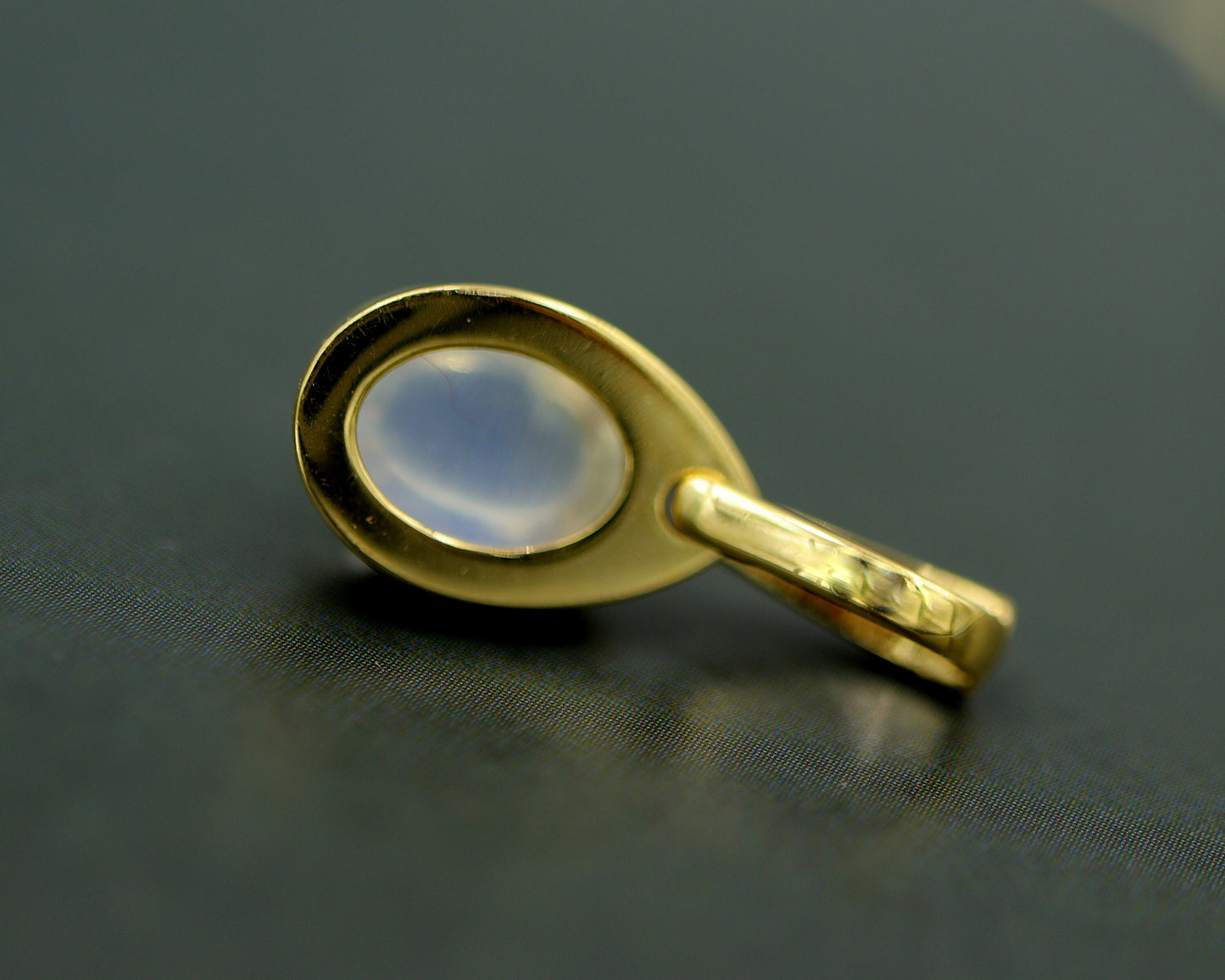 Rainbow Moonstone Pendant – 9x7 mm Oval Blue Flash Gemstone Ring, Yellow Gold Finish 925 Silver – Bezel Set - Moonstone Cabochon Ring