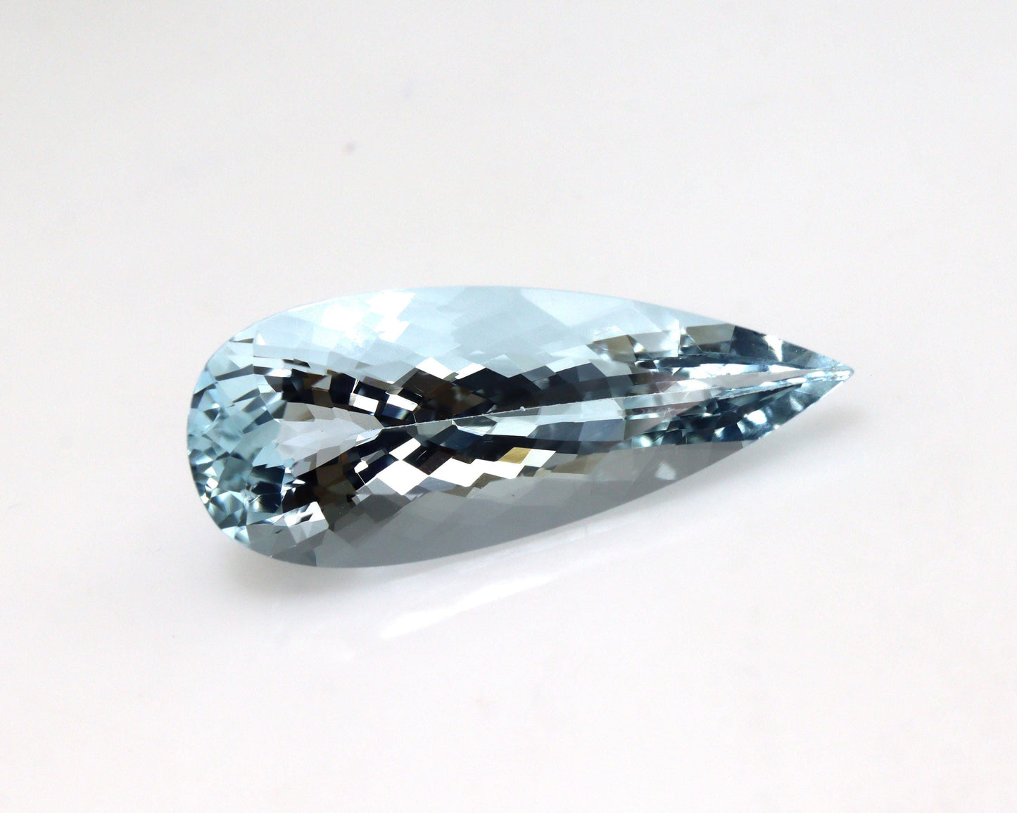 7 Ct Aquamarine Pear Cut – AAA+ Natural 23x10 mm Elongated Gemstone, Large Light Blue Aquamarine for Statement Ring or Necklace