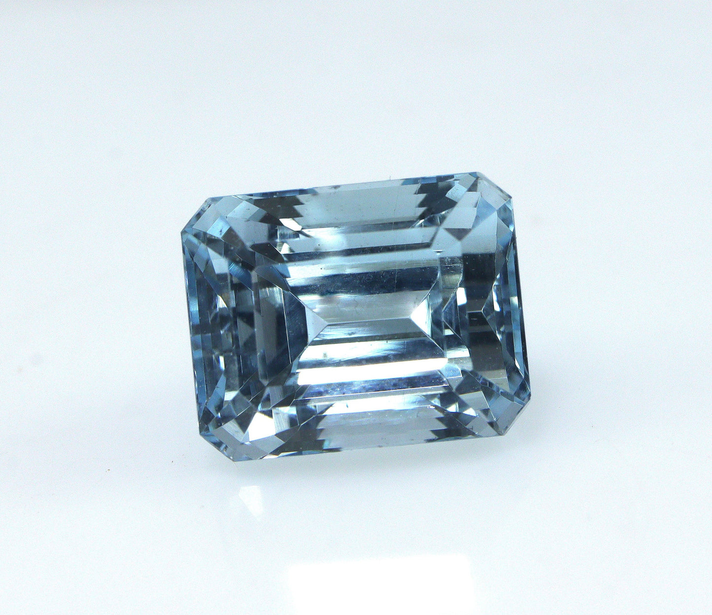 4.4 Ct Natural Aquamarine Emerald Cut 10x8 mm | Top Blue Loose Gemstone for Ring, Statement Jewelry