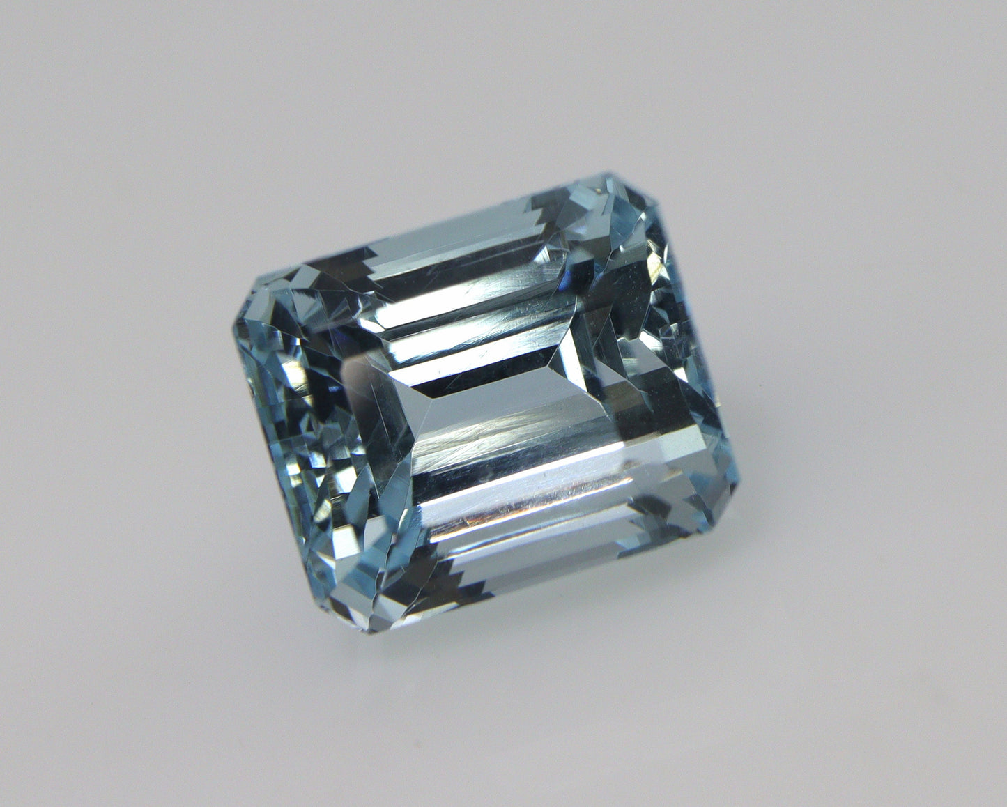 5.9 Ct Emerald Cut Aquamarine | 10.1x8.6 mm Natural Blue Gemstone | Eye Clean Aquamarine for Pendant, Ring, or Statement Necklace
