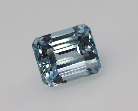 5.9 Ct Emerald Cut Aquamarine | 10.1x8.6 mm Natural Blue Gemstone | Eye Clean Aquamarine for Pendant, Ring, or Statement Necklace