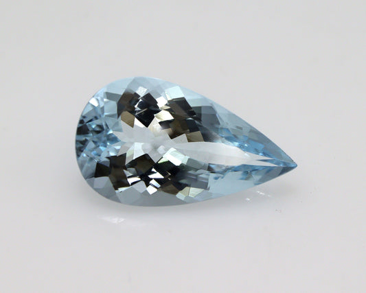 2.80 Cts Natural Aquamarine • 14.5×8.4 mm Pear Cut • AAA Faceted • Light–Medium Blue • Pear Pendant/Ring Gemstone