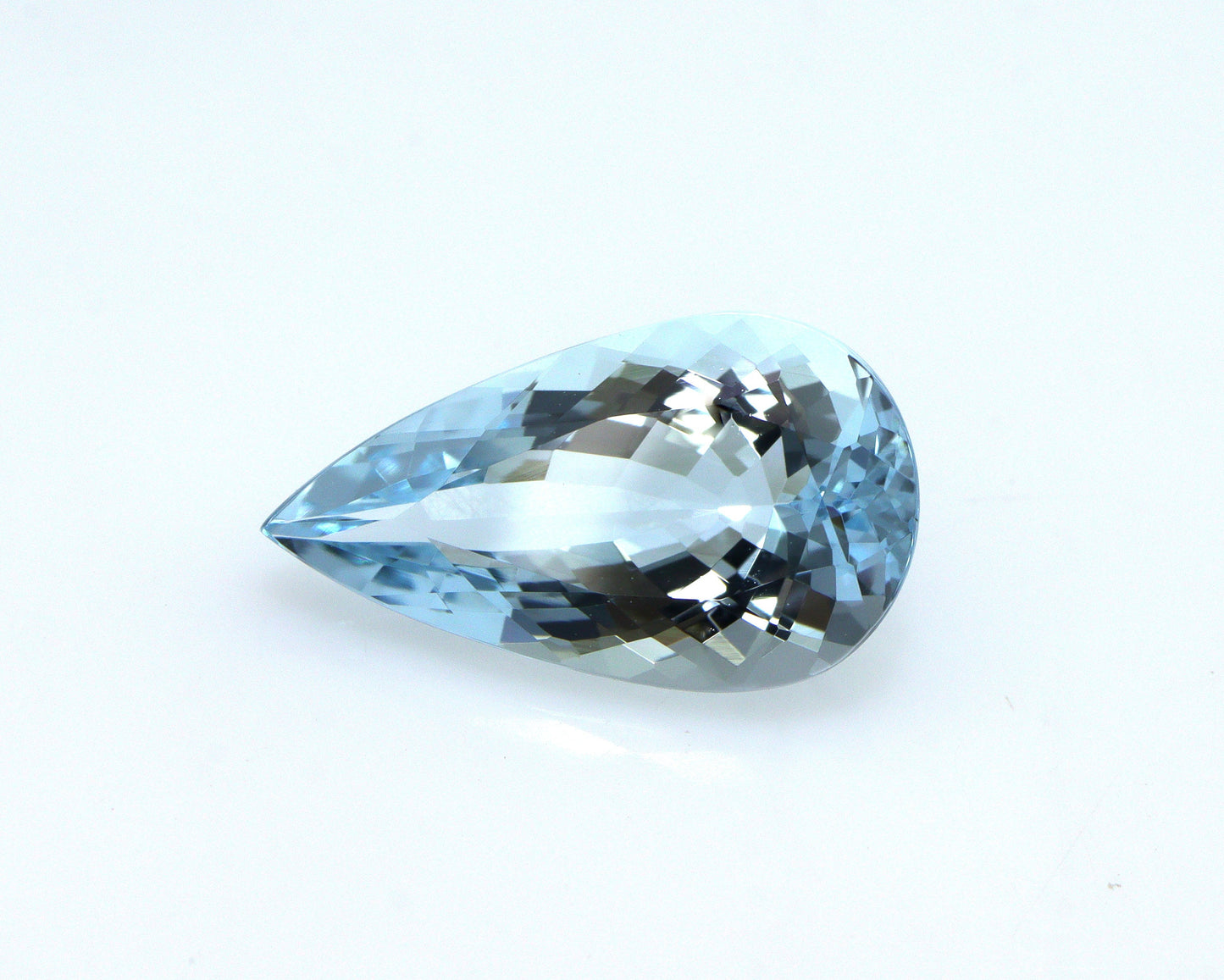 3.6 Ct AAA Natural Aquamarine Pear Cut – 15×8.6 mm | Loupe-Clean Medium Blue | High-Quality Faceted Aquamarine for Ring & Necklace