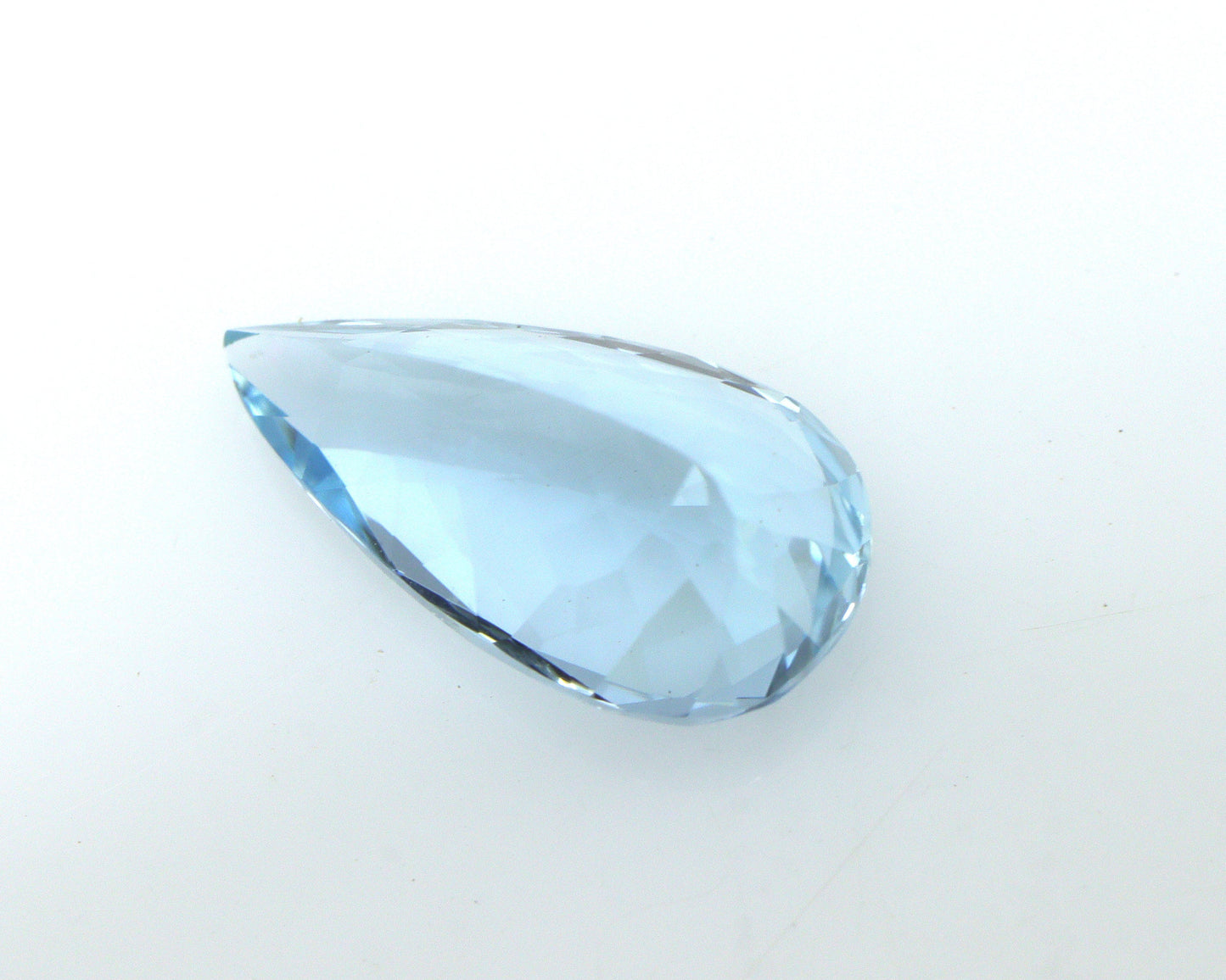 2.2 Ct Natural Aquamarine Pear Cut – 12.5×6.7 mm | Medium Blue | Eye-Clean Faceted Gem | Perfect for Engagement Ring, Halo Pendant