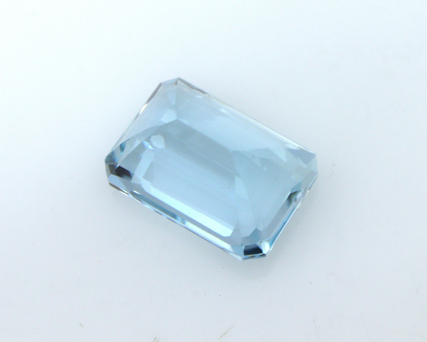 2.6 Ct Emerald Cut Aquamarine Gemstone for Engagement Ring | Natural Aquamarine March Birthstone | AAA+ Faceted Blue Stone