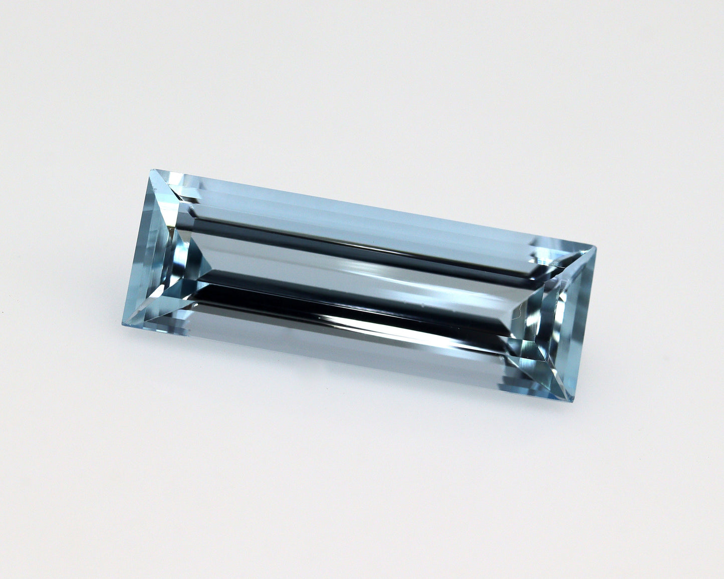 High Grade 18x6.4 mm AAA Natural Aquamarine Baguette Cut Loose Gemstone, March Birthstone, Blue Aquamarine for Custom Ring, Elongated Gem