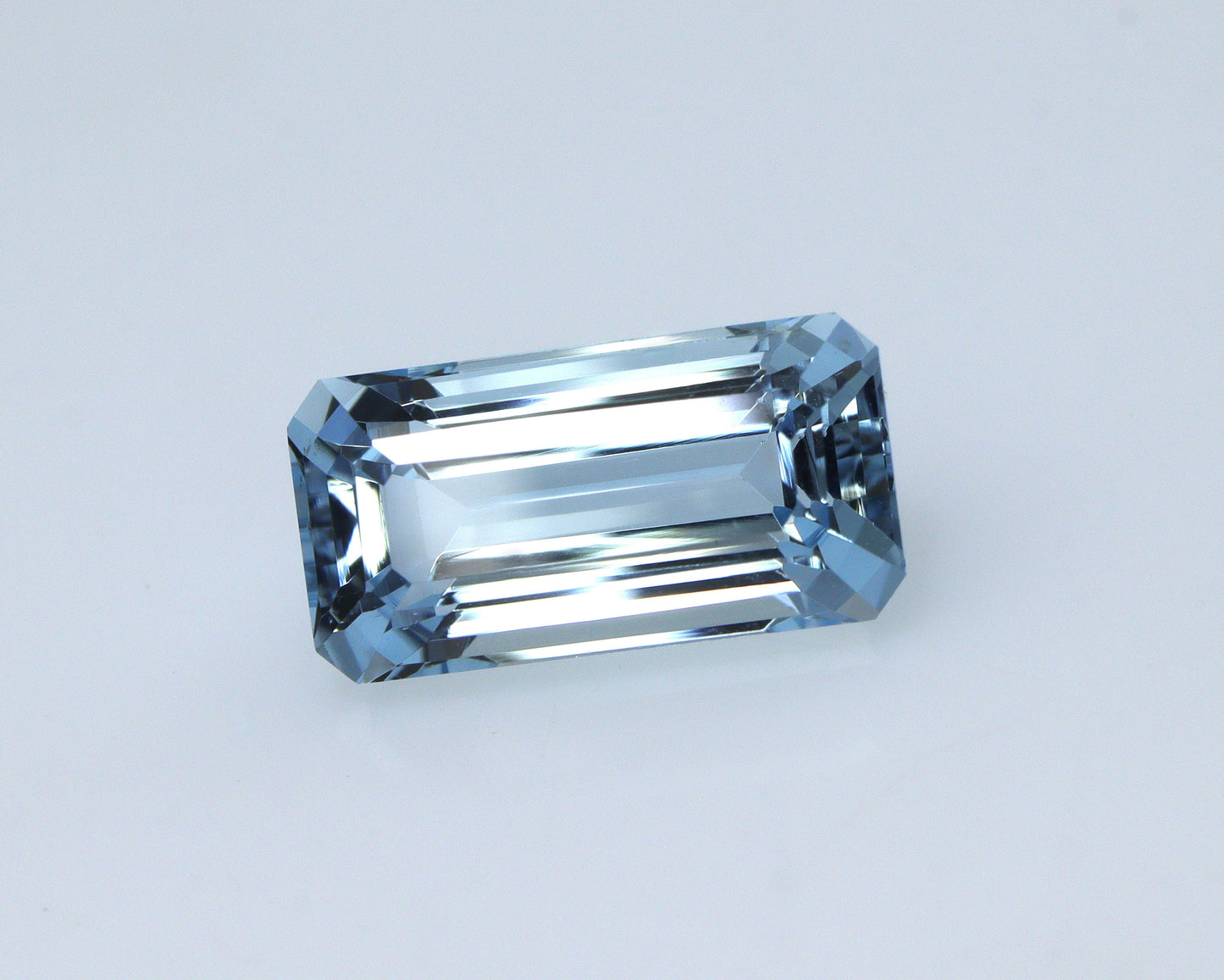 2.6 Ct Aquamarine Baguette Cut Gemstone, Vibrant Blue 11.2x5.8 mm Aquamarine, AAA Rectangle Aquamarine for Pendant or Ring