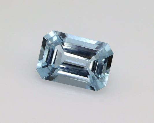 2.2 Ct Aquamarine Emerald Cut 10x7 mm | Natural Blue Gemstone | March Birthstone | Loose Aquamarine for Ring, Pendant, Fine Jewelry