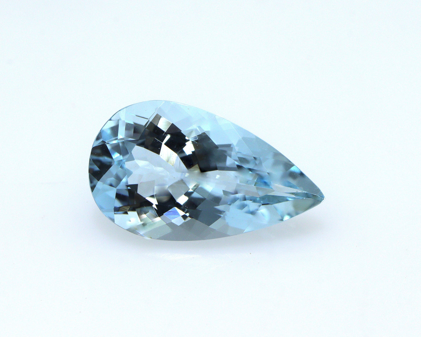 2.6 Ct Natural Aquamarine Pear – 13.5x7.9 mm AAA Medium Blue Gemstone, Eye Clean March Birthstone for Ring or Necklace