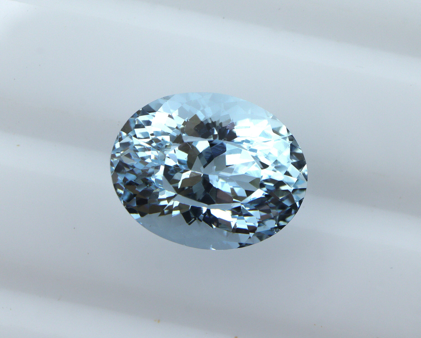6.6 Ct Oval Cut Aquamarine | AAA+ Natural Blue Gem | Loupe Clean Stone for Fine Jewelry | Ring or Pendant | Certified | 13.3x10.4 mm