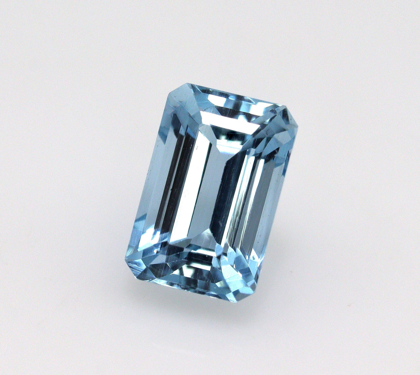 1.5 Ct Emerald Cut Aquamarine | AAA Natural Blue Gemstone | 7.9x5.2 mm Ocean Blue | March Birthstone | For Engagement Ring or Pendant