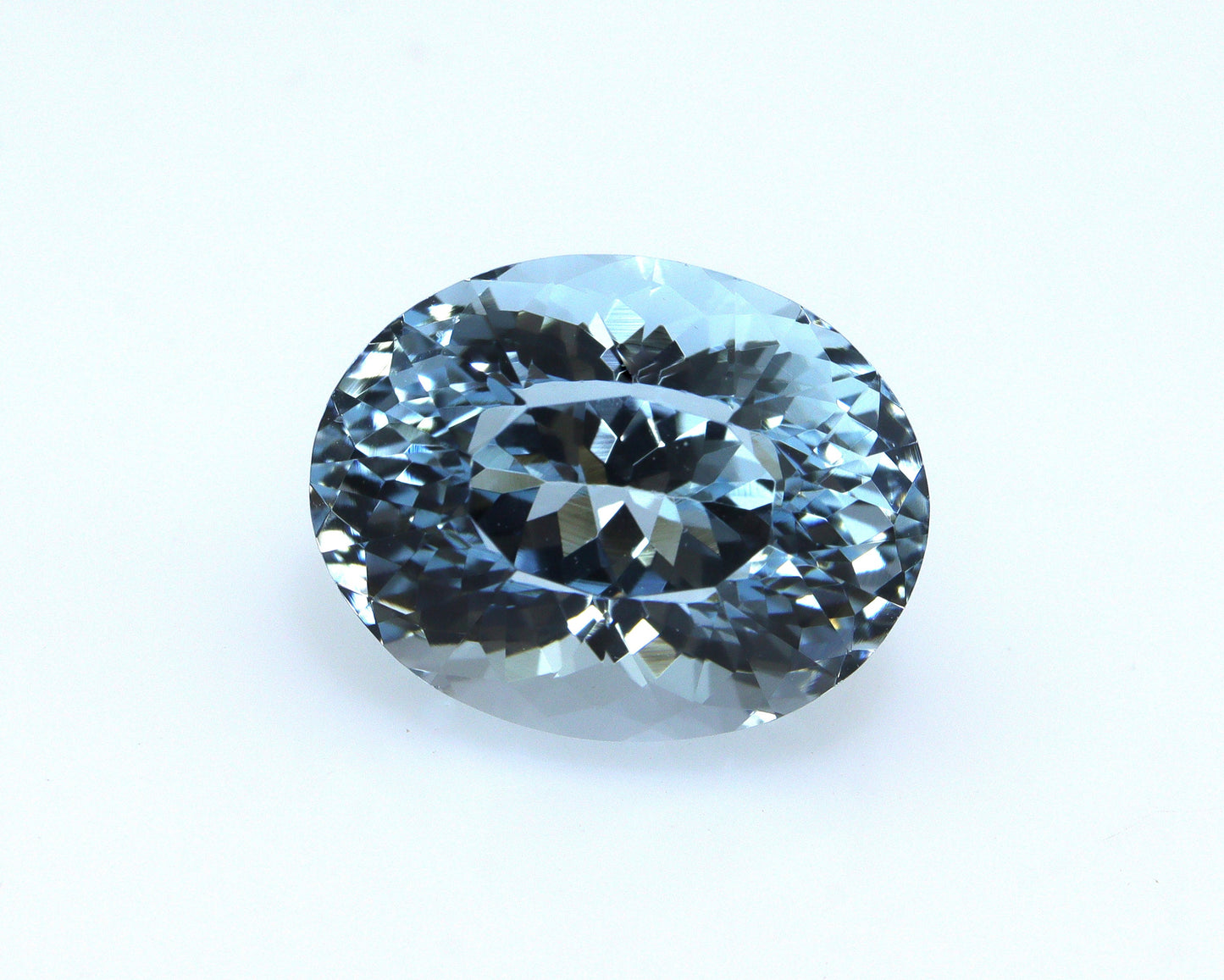 6.6 Ct Oval Cut Aquamarine | AAA+ Natural Blue Gem | Loupe Clean Stone for Fine Jewelry | Ring or Pendant | Certified | 13.3x10.4 mm