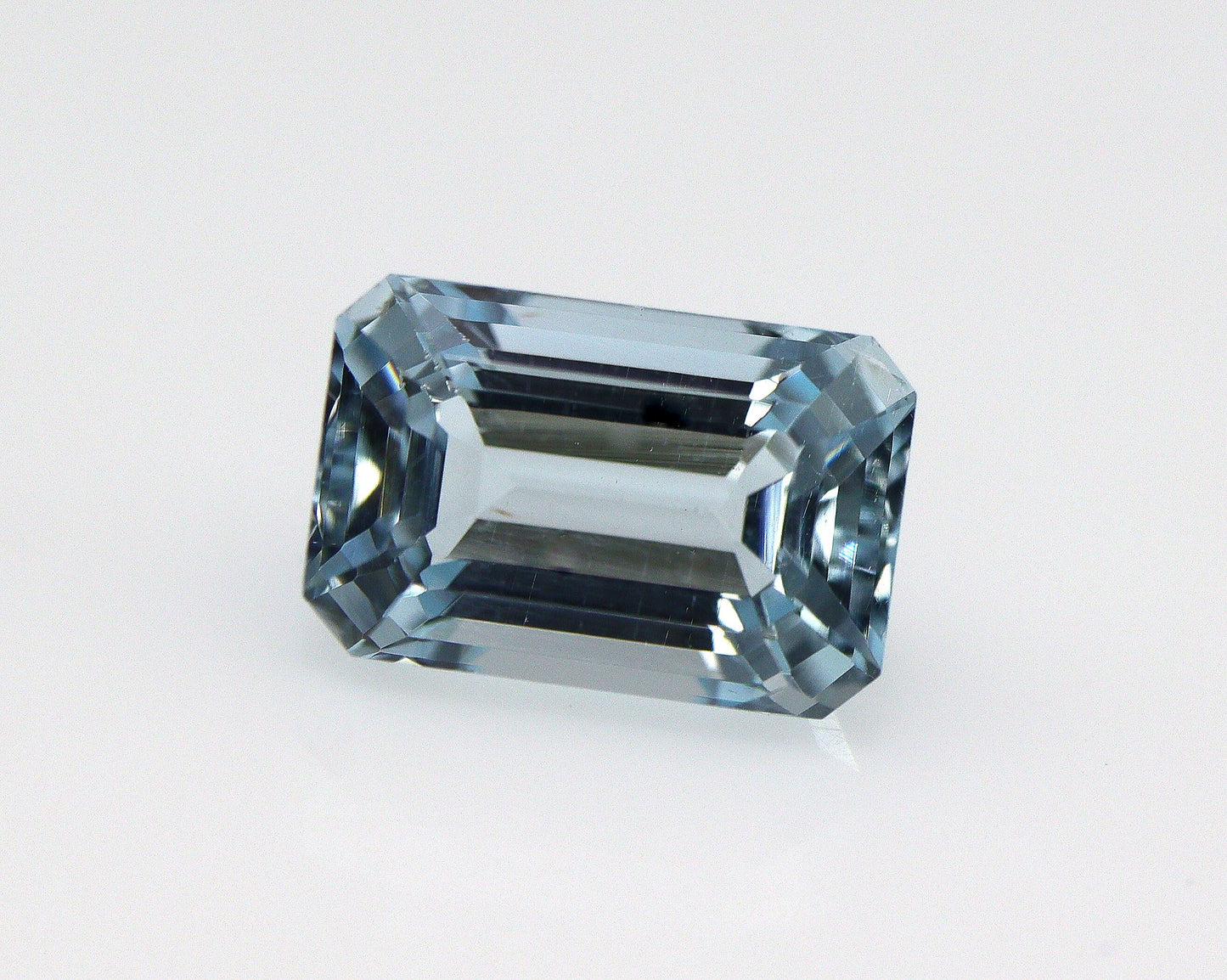 3.1 Ct AAA Natural Aquamarine Emerald Cut | Step Cut Faceted Aquamarine | High Grade Aquamarine Gemstone for Necklace or Wedding Ring