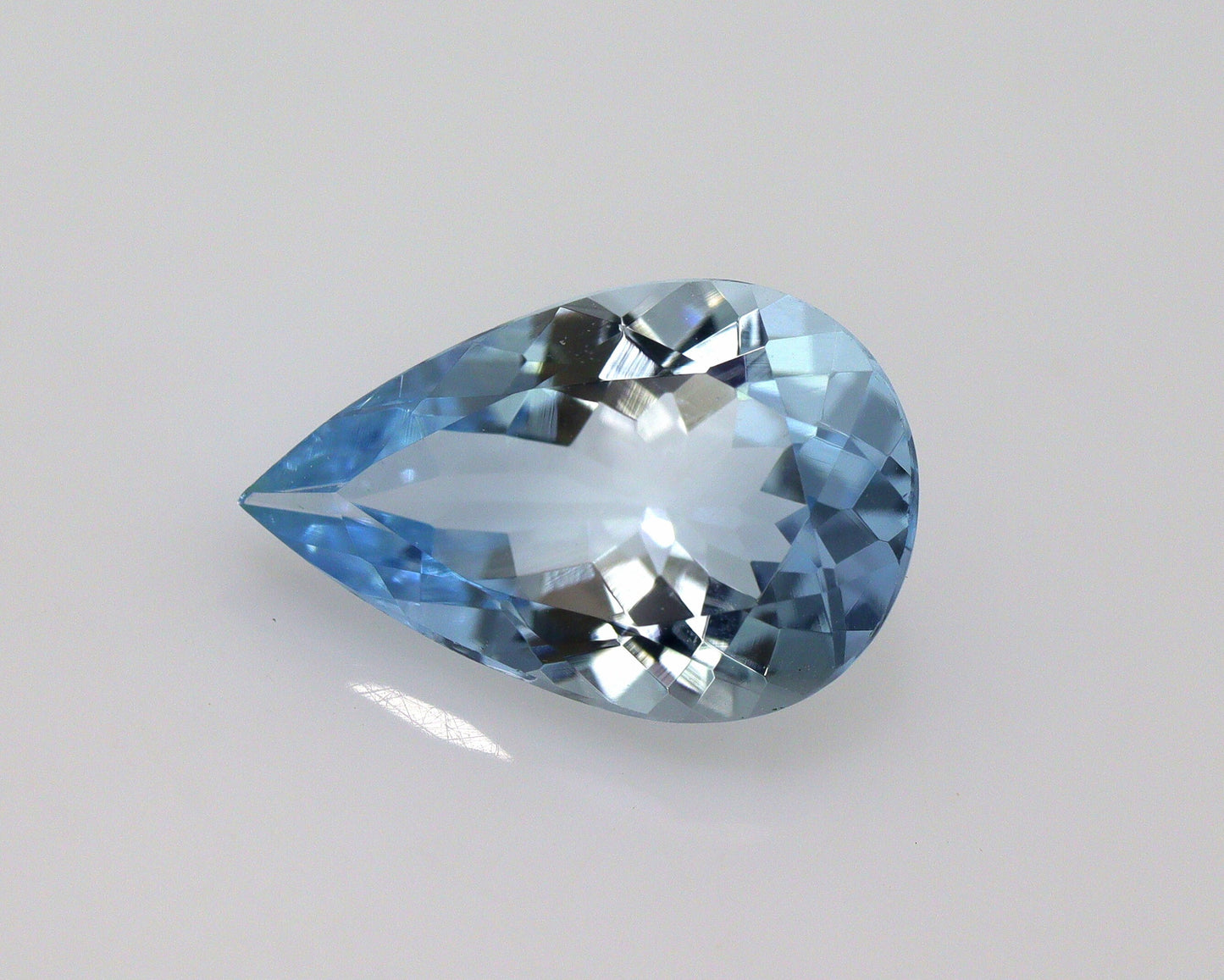 1.52 Ct AAA Natural Aquamarine Pear Cut – Medium Blue | Eye-Clean Faceted Gemstone | Perfect for Pear Cut Engagement Ring, Fine Jewelry