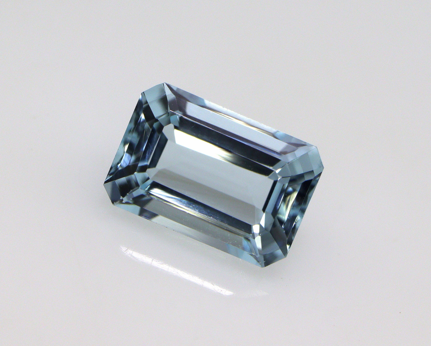 Natural Light Blue Aquamarine 1.4 Ct Emerald Cut | 8.1 × 5.5 mm Faceted Loose Gemstone | March Birthstone